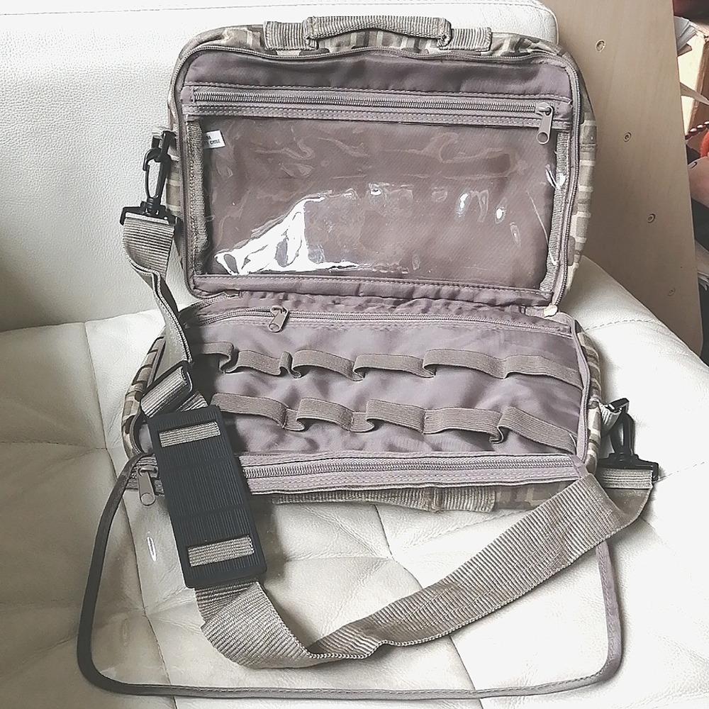 Naturalizer Make-Up|Travel Bag Divider & Organizer